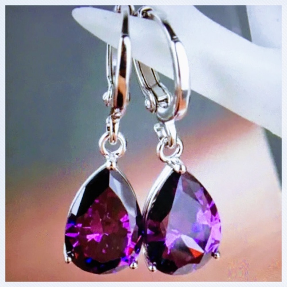 ✅🌹Sterling Silver Hooks Amethyst Earrings.